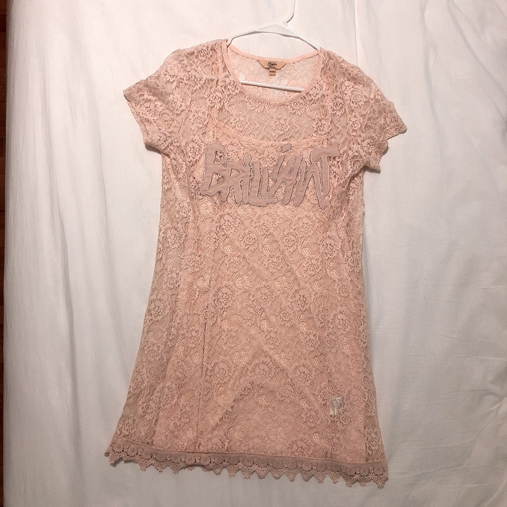 Lovely lace dress 💕